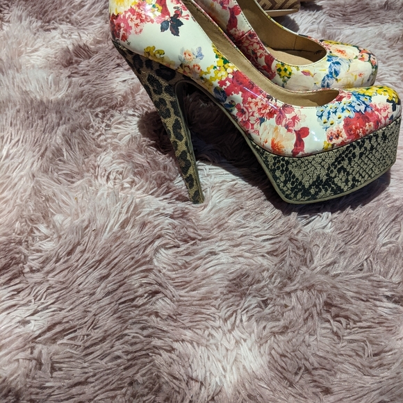 ZIGISOHO platform heels - Picture 3 of 5